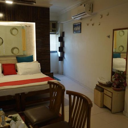 Hotel Krishna 아흐메다바드 외부 사진