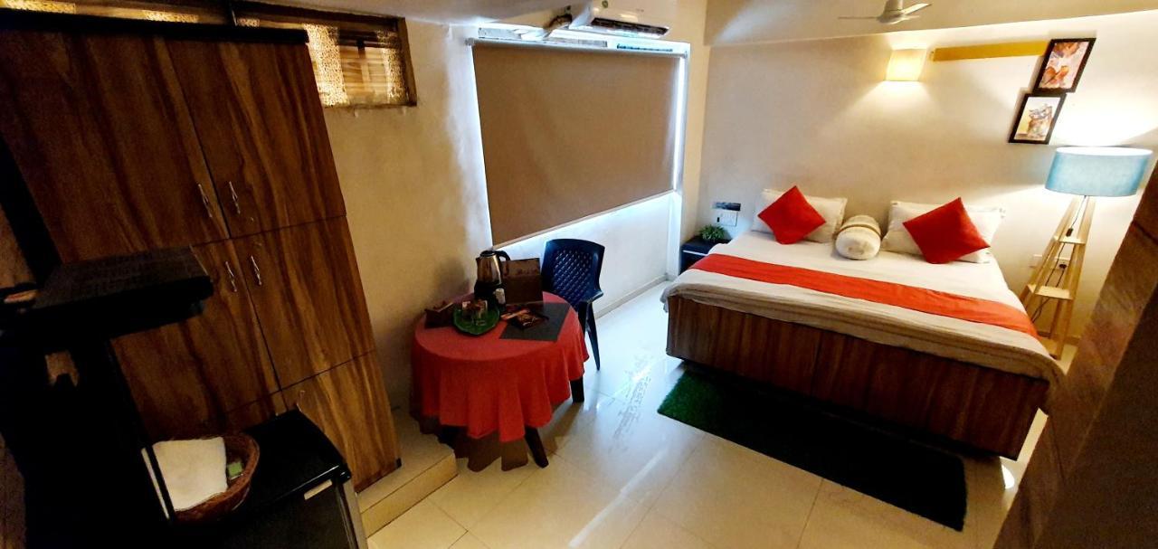 Hotel Krishna 아흐메다바드 외부 사진